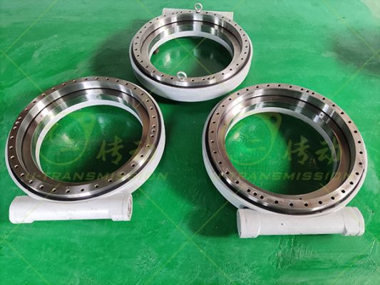 Couronne d’orientation à vis sans fin sur-mesure WEA35-2