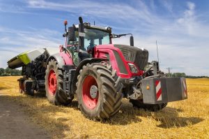 Équipements de ferme agricole avec motoréducteur sur mesure UNICUM